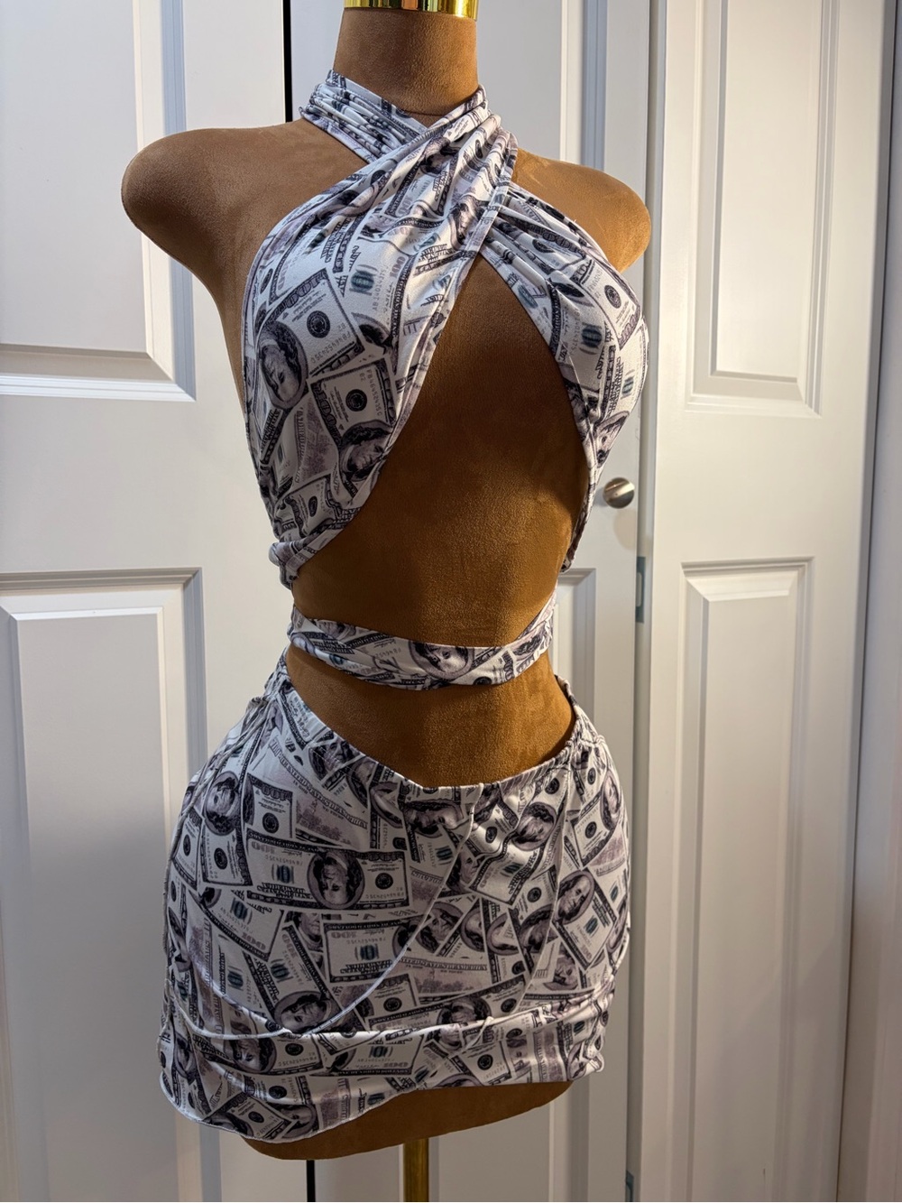 Cross-Halter Money-Print Crop Top in White/Gray